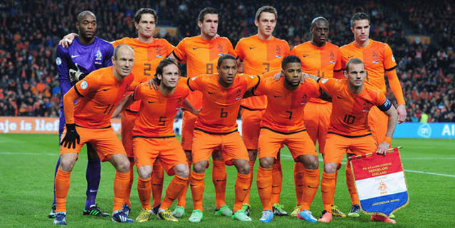 Team Hà Lan FO4 - Hủy diệt bằng “Cơn lốc màu da cam”